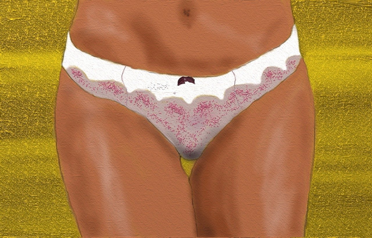 culotte menstruelle avec dentelle